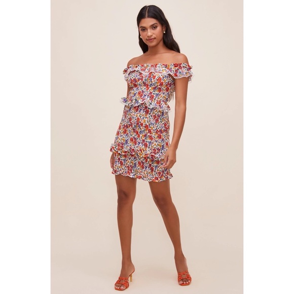 NEW! ASTR The Label Isabel Off Shoulder Floral Dress, X-Small - Picture 3 of 10